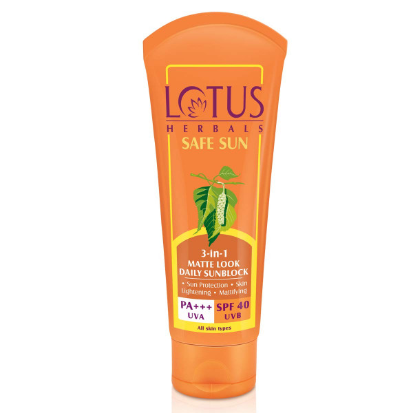 Lotus Herbals Safe Sun 3-In-1 Matte Look Daily Sunblock SPF-40, 50g